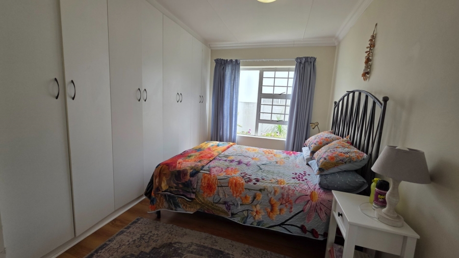 3 Bedroom Property for Sale in Fraaiuitsig Western Cape